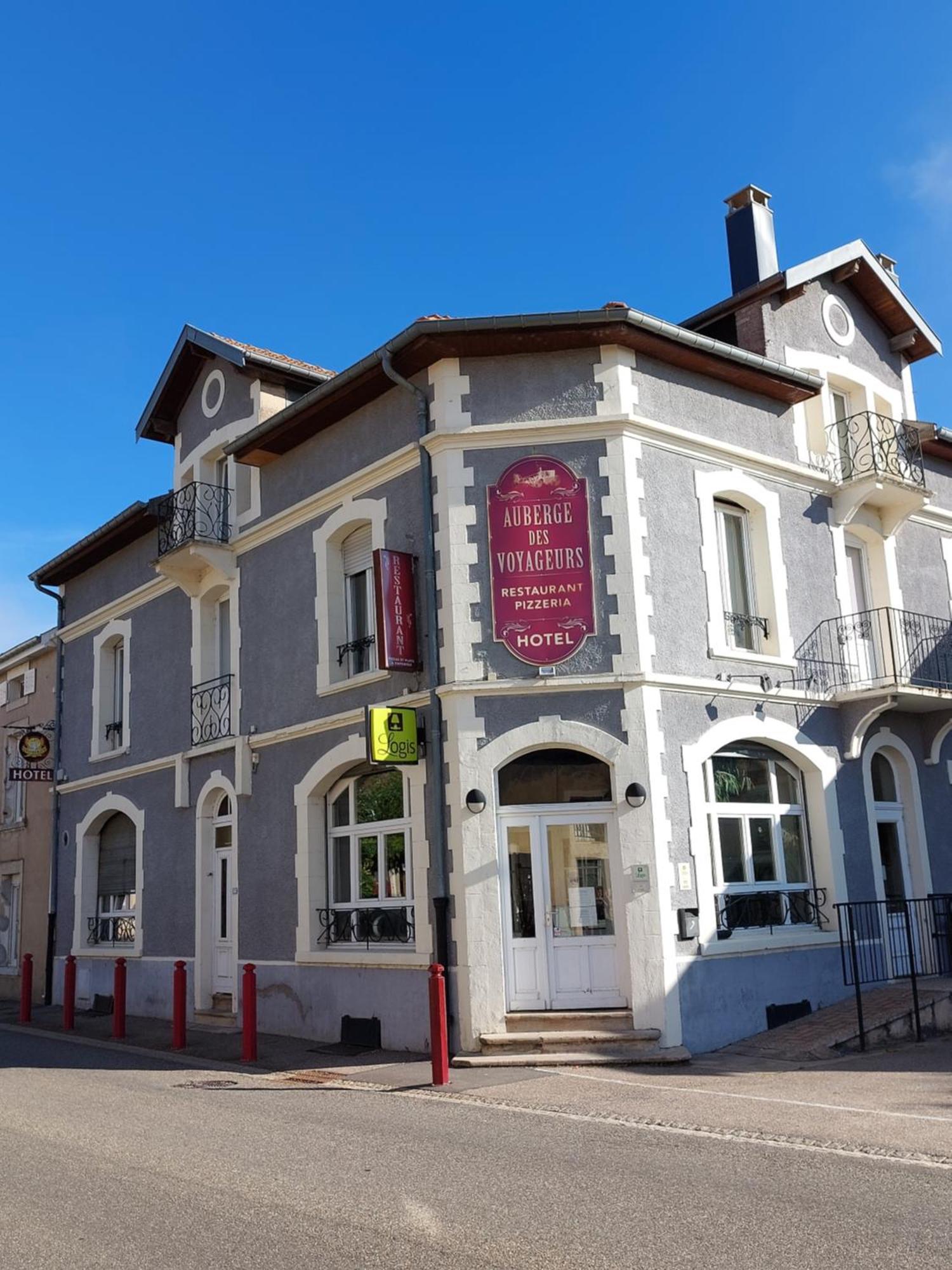 Logis Auberge Des Voyageurs Vandieres  Ngoại thất bức ảnh