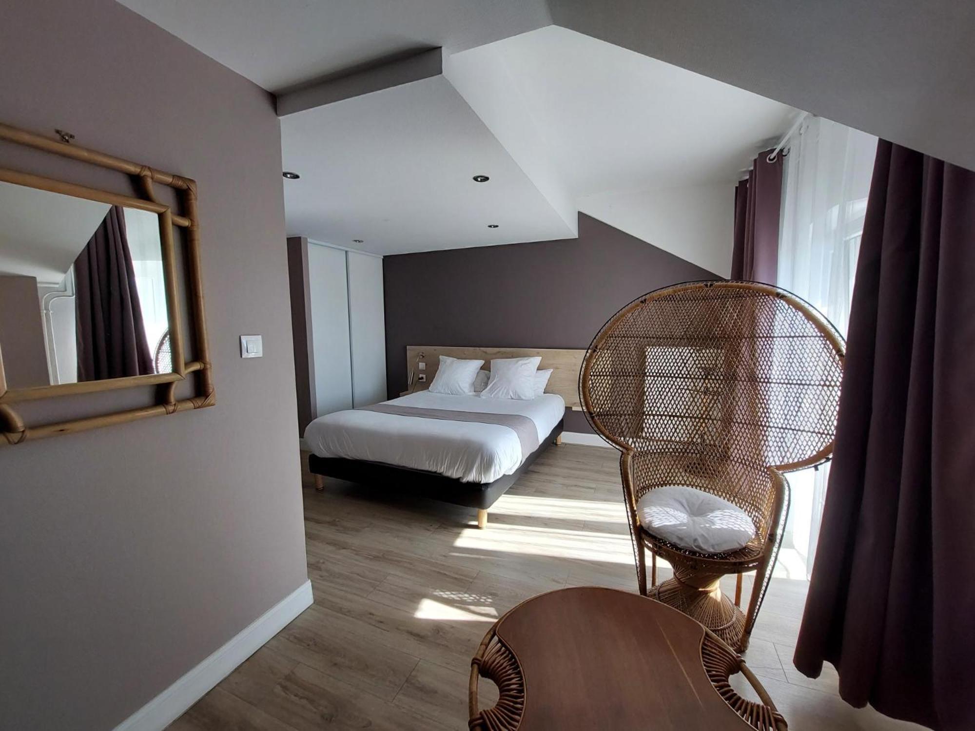 Logis Auberge Des Voyageurs Vandieres  Ngoại thất bức ảnh
